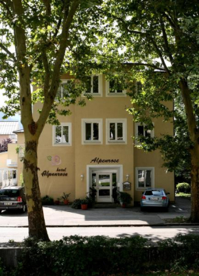 Гостиница Hotel Alpenrose, Бад-Райхенхалль